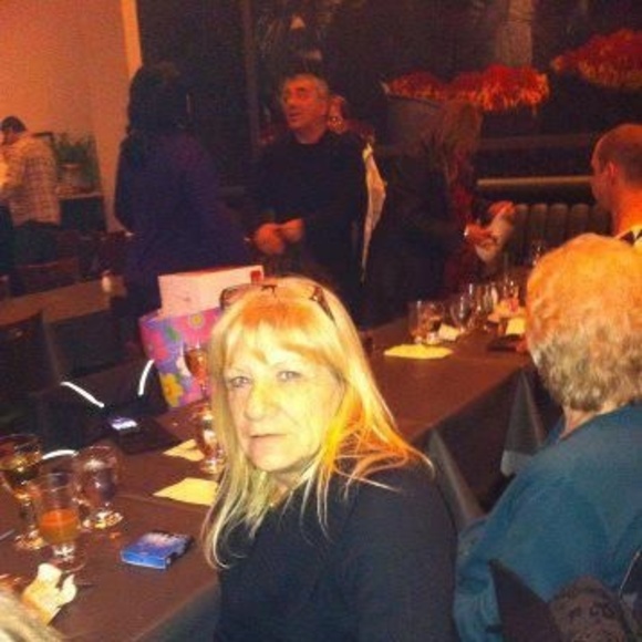 Meet your Posher, Lucie - Picture 1 of 1